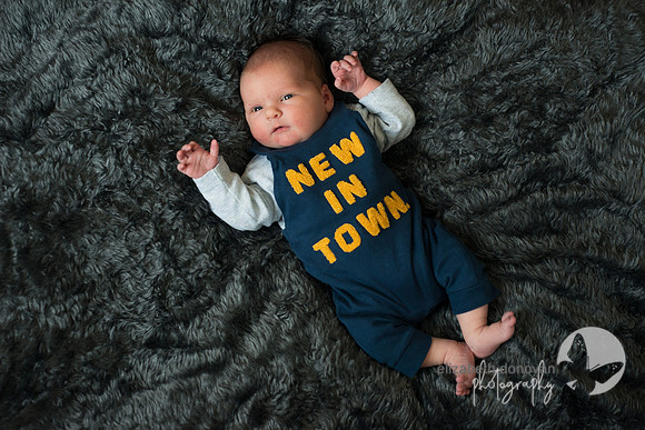 Baby photo shoot in the home natural photography with little one family lifestyle swindon wiltshire