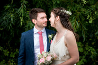 romantic wedding at family home, gloucestershire, bride and groom elizabeth donovan photography