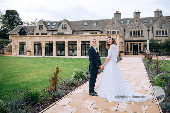 Wedding at the pear tree, purton, bride and groom elizabeth donovan photography