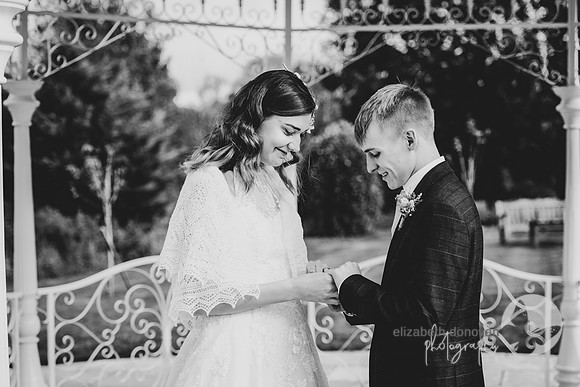 Wedding at the pear tree, purton, bride and groom